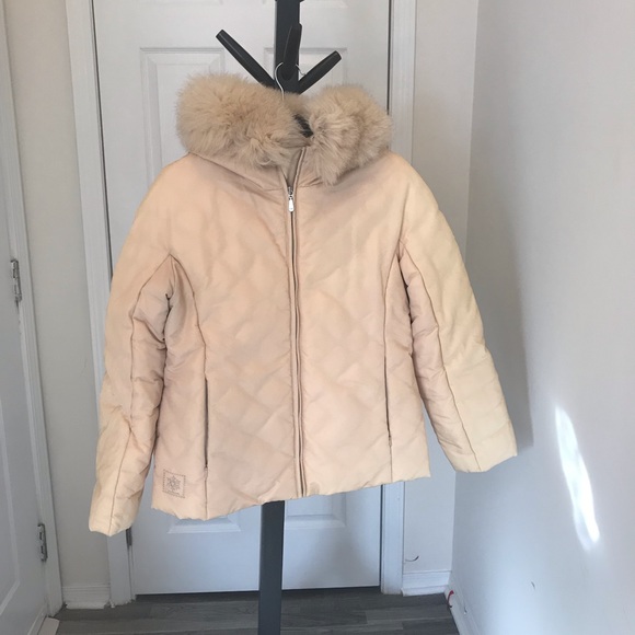Beige winter jacket - Picture 10 of 16